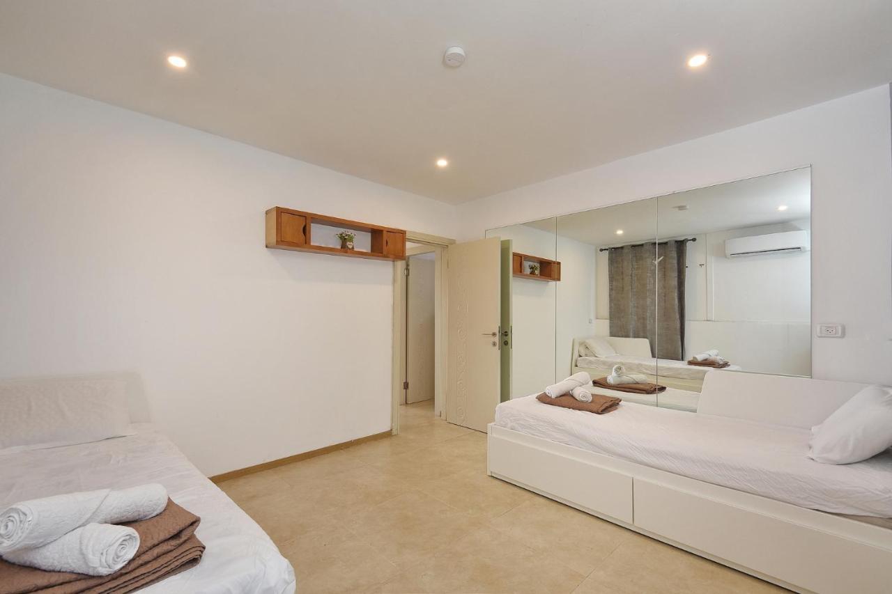 Levication 2 Bedrooms Pool&Jacuzzi Tiberias Kültér fotó