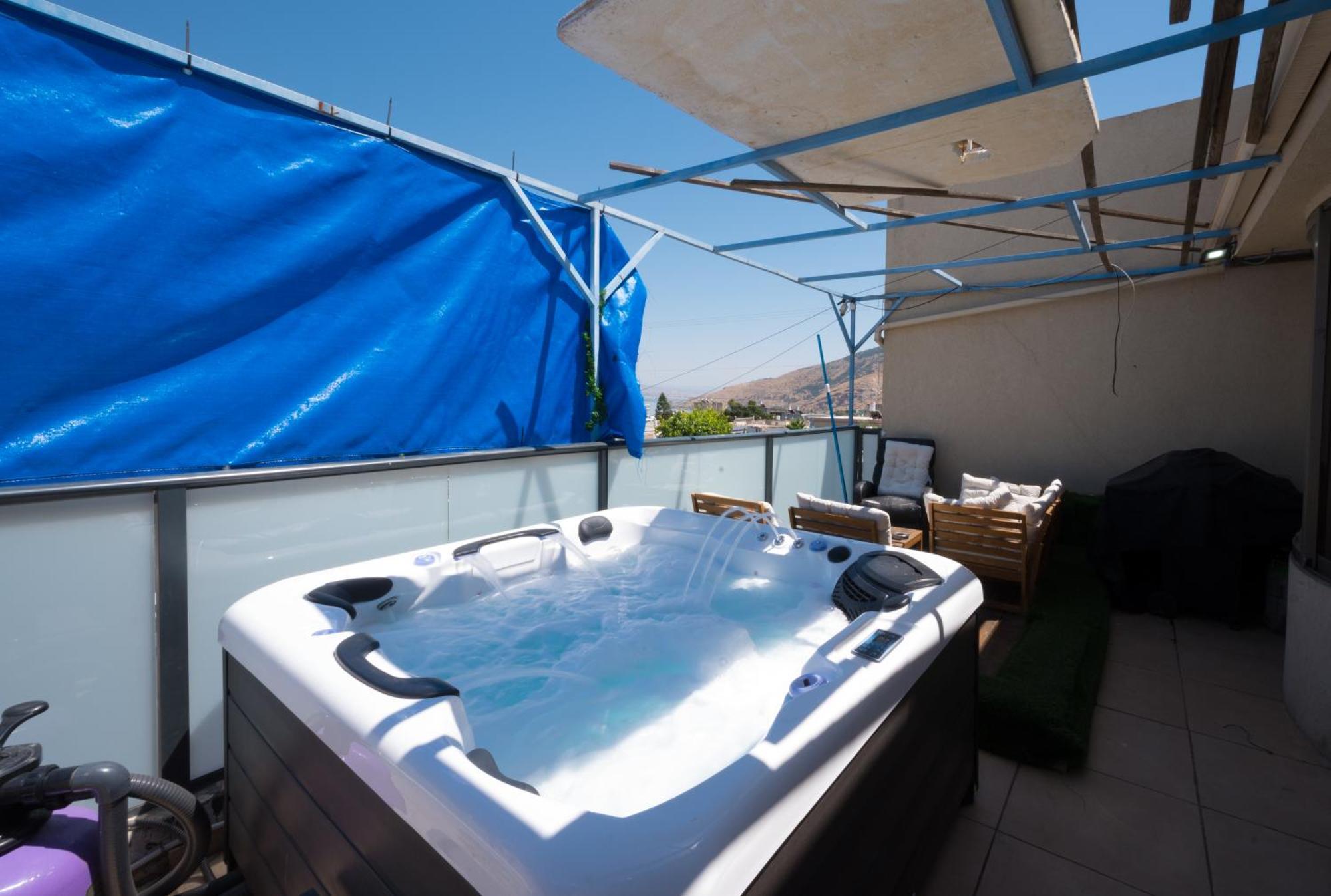 Levication 2 Bedrooms Pool&Jacuzzi Tiberias Kültér fotó